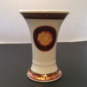 Juno T.Limoges Fine Porcelain by Casa Elite